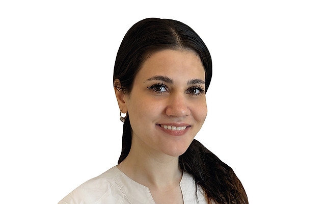 Аккари Зинаида Маруановна