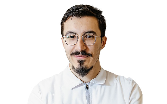 Гусейнов Рустам Арифович