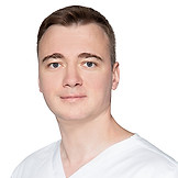 Устин Максим Николаевич